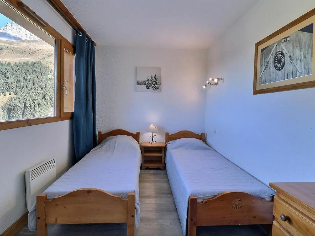Bel Appartement 2 Pieces Pour 4 Pers. Avec Balcon Nord, Au Pied Des Pistes A Les Allues - Fr-1-182-21 Meribel France